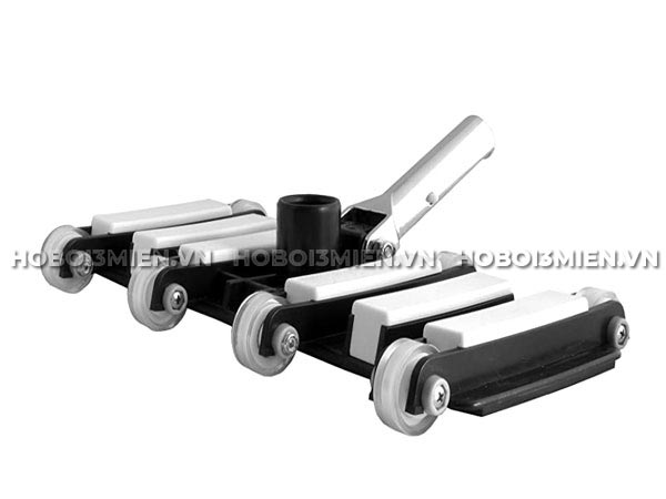 Bàn Hút Đáy Bể Bơi 8 Bánh Xe